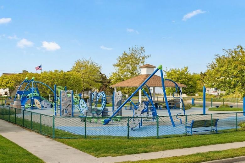 Things To Do 39th Street Playground